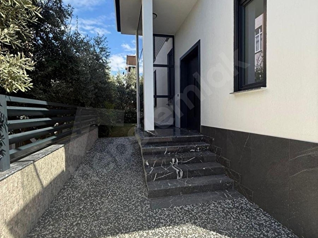 Manavgat Sidede Müstakil Havuzlu 4+1 Satılık Villa - Görsel 3