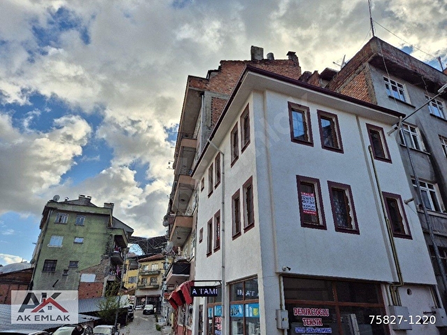 AK EMLAKTAN ÇARŞI İÇİNDE FULL EŞYALI 1+1 KİRALIK DAİRE