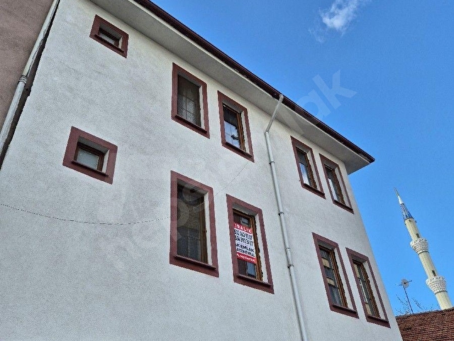 AK EMLAKTAN ÇARŞI İÇİNDE FULL EŞYALI 1+1 KİRALIK DAİRE - Görsel 4