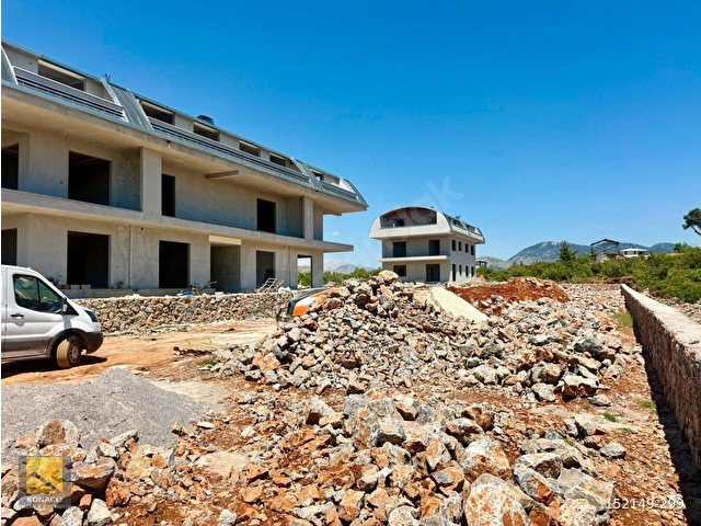 ALANYA GÜZELBAĞ FATİHTE MÜSTAKİL YAŞAMA HAZIR 1290 M2 ARSA - Görsel 3
