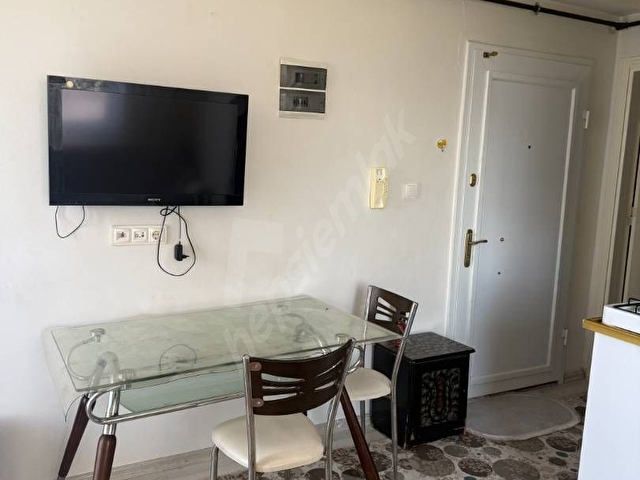 35LİK CADDE SAHİBİNDEN ACİL SATILIK 1+1 DAİRE  YATIRIMLIK - Görsel 6