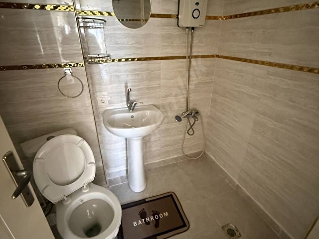 35LİK CADDE SAHİBİNDEN ACİL SATILIK 1+1 DAİRE  YATIRIMLIK - Görsel 8