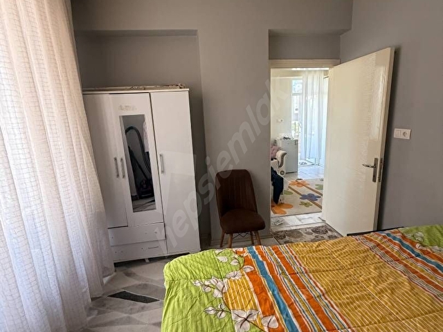35LİK CADDE SAHİBİNDEN ACİL SATILIK 1+1 DAİRE  YATIRIMLIK - Görsel 3