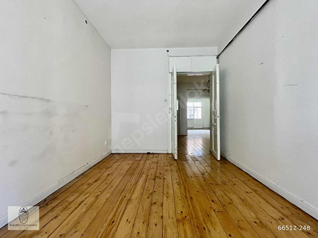 KULEDİBİ GAYRİMENKULDEN KİRALIK GALATA KULESİNE KOMŞU DAİRE - Görsel 24