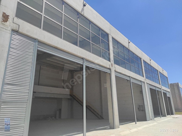 YATIRIMLIK FIRSAT . ERSANKOP SANAYİ SİTESİNDE SATILIK D TİPİ 400+350 m² TOPLAM 750 m² İMALATHANE - Görsel 3