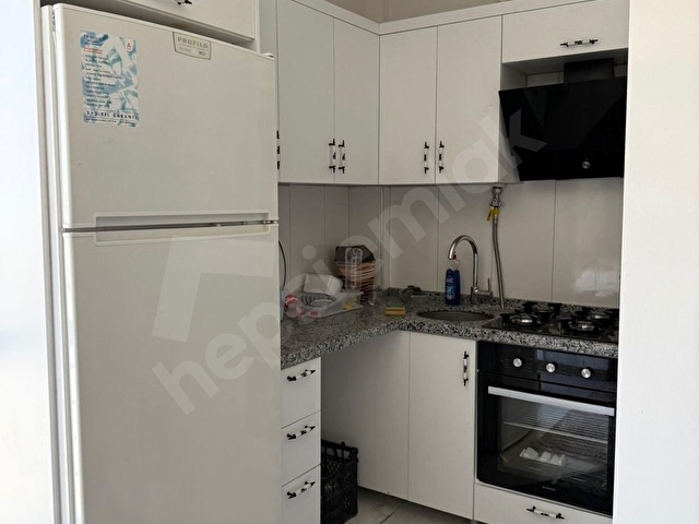 Camikebir mahallesinde  merkezde full eşyalı 1+1 daire