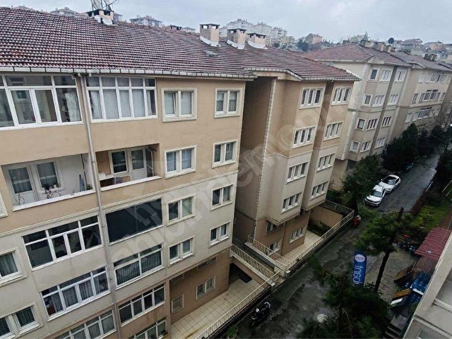 ÇENGELKÖY ATA-2 SİTESİNDE BÜYÜK TİP ARA KAT SATILIK