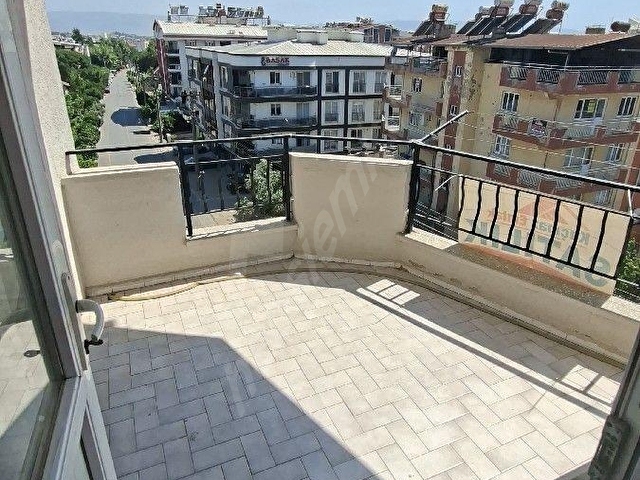 AYDIN EFELER MAH 3+1 DOĞALGAZLI BALKON MANZARALI SATILIK