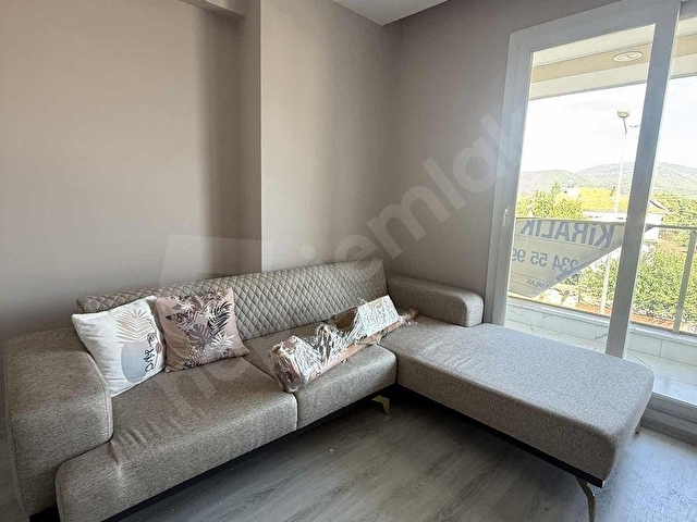 POYRAZ EMLAK|SIFIR EŞYALI ASANSÖRLÜ 2+1 KİRALIK DAİRE