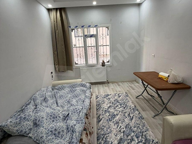 BARAK EMLAKTAN HASTANE ARKASI SATILIK KİRACILI 1+1 DAİRE - Görsel 8