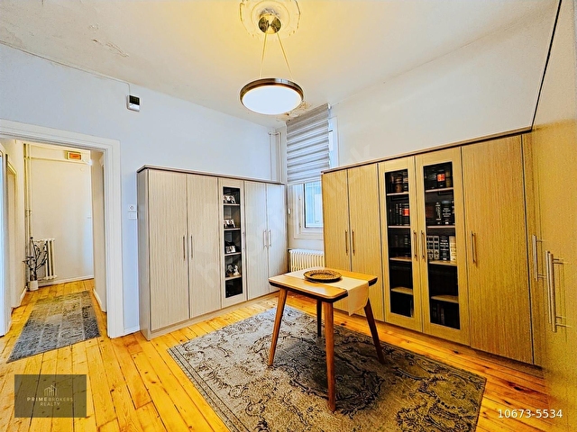 TAKSİM MEYDANI ELMAS APT. BAKIMLI 2+1 DAİRE - Görsel 13