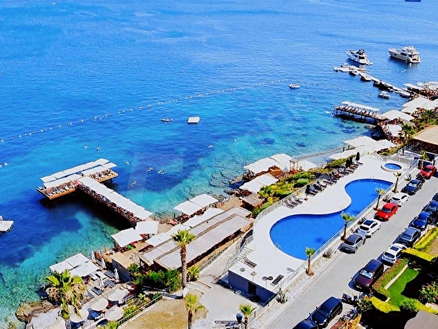 Denize Sıfır Site İçerisinde Satılık Bahçeli 3+1 - Görsel 4