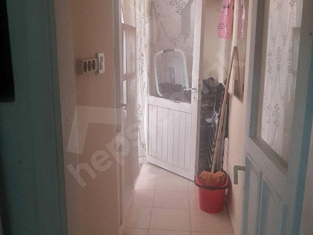 Ayvalıkta çarşının içinde merkezi konumda satılık Rum evi - Görsel 7