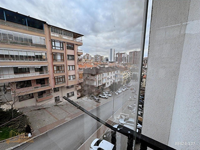 GÜNEŞEVLER GÜLPINAR OKULU KARŞISINDA 3+1 ASANSÖRLÜ ARA KAT DAİRE - Görsel 8