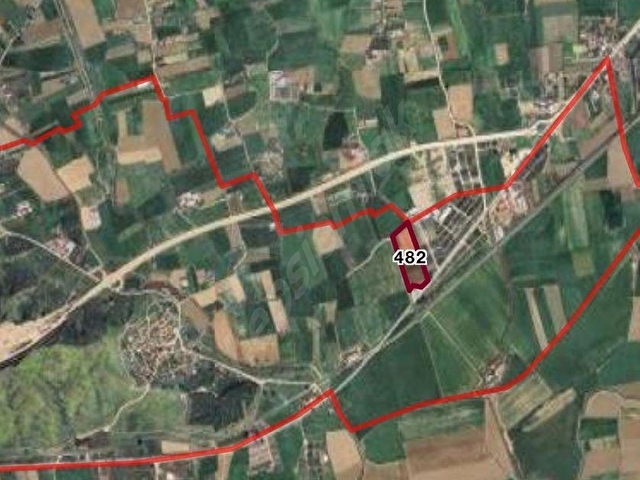 ÖDEMİŞ İLKKURŞUNDA CADDE ÜSÜRİNDE FIRSAT ARAZİ. - Görsel 6
