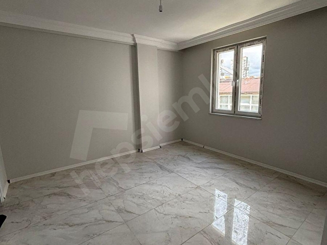 İMARET EMLAKTAN ÇELTEK MAHALLESİNDE TEK DAİRE ÜZERİNE KURULU SIFIR 3+1 LÜX DAİRE - Görsel 7