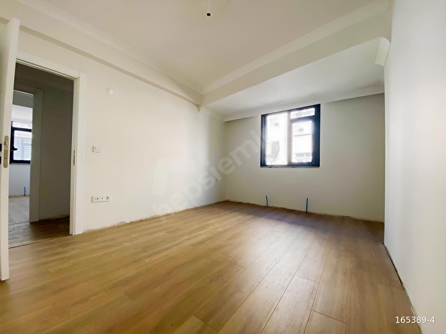 MALTEPE YALI MAHALLESİNDE SAHİLE 200 METRE SATILIK 3+1 DAİRE - Görsel 15
