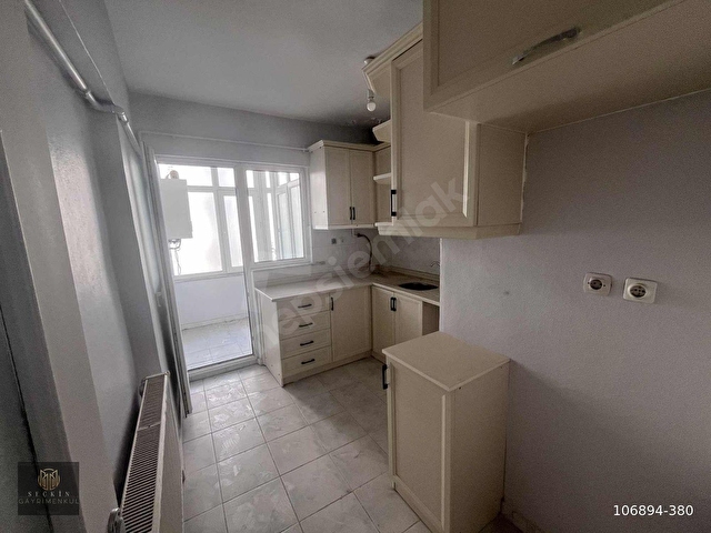 MALTEPE ZÜMRÜTEVLERDE PALMİYE SİTESİ SİTE İÇERİSİNDE 3+1 120 M2 - Görsel 25