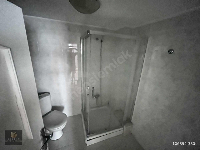 MALTEPE ZÜMRÜTEVLERDE PALMİYE SİTESİ SİTE İÇERİSİNDE 3+1 120 M2 - Görsel 30