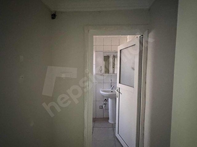 ASA GAYRİMENKULDEN MÜSTEKİL GİRİŞLİ 2+1 KİRALIK DAİRE - Görsel 8