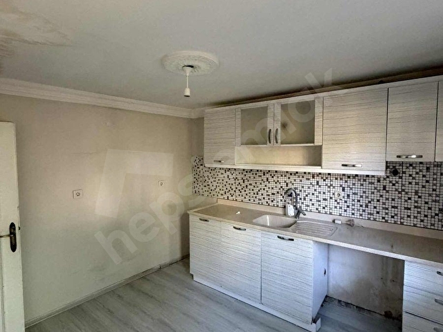 ASA GAYRİMENKULDEN MÜSTEKİL GİRİŞLİ 2+1 KİRALIK DAİRE - Görsel 3