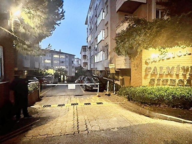 ELLADAN ÇAMLICA PALMİYE SİTESİNDE 87 M2 2+1 SATILIK DAİRE - Görsel 2