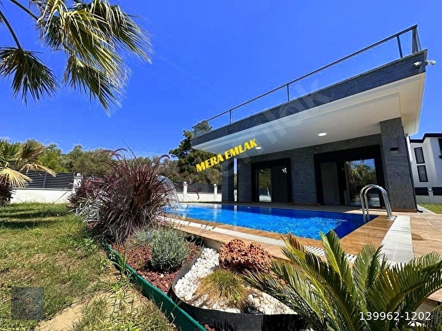 ▀▄MERA EMLAKTAN ALTINOLUK NARLIDA 660m2 ARSA İÇİNDE 5+1 VİLLA▀