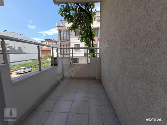 MARMARAYA YÜRÜME MESAFESİNDE KİRALIK GENİŞ 2+1 ARA KAT BALKONLU - Görsel 5