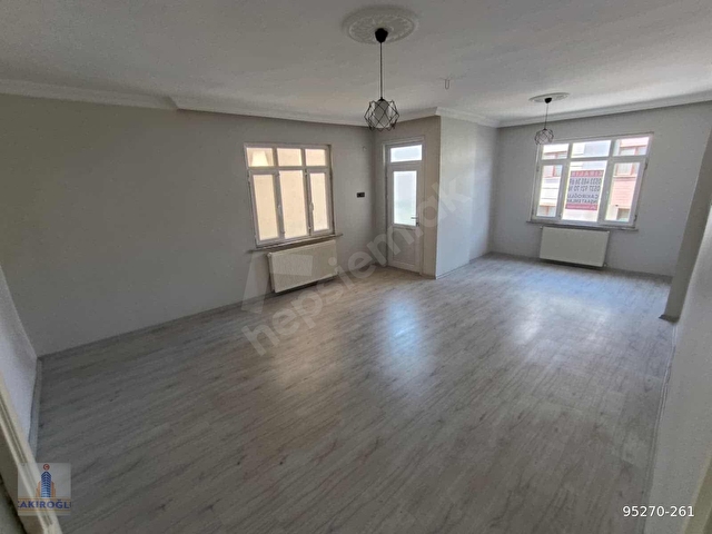 MARMARAYA YÜRÜME MESAFESİNDE KİRALIK GENİŞ 2+1 ARA KAT BALKONLU - Görsel 3