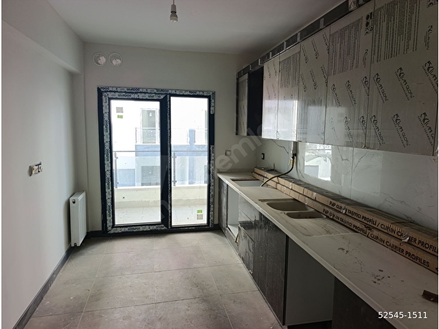 75. YIL BULVARINDA GÜNEY CEPHELİ ARAKAT DAİRE - Görsel 6