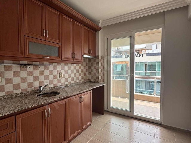 MSGDEN ŞEMİKLERDE OTOPARKLI-ASANSÖRLÜ KÖŞE BİNADA 3+1 DAİRE - Görsel 28