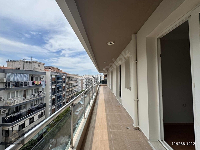 MSGDEN ŞEMİKLERDE OTOPARKLI-ASANSÖRLÜ KÖŞE BİNADA 3+1 DAİRE - Görsel 25