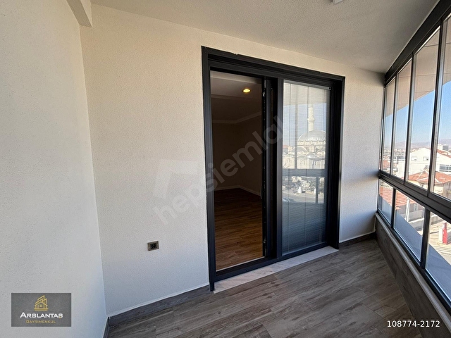 ARSLANTAŞ GAYRİMENKULden İBRAHİM HAKKI KONYALI MH. 3+1 185m² GENİŞ ve FERAH SATILIK LÜX DAİRE - Görsel 11