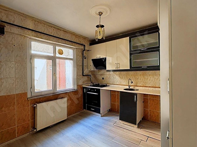 KIRAÇ HÜRRİYET MAHALLESİNDE BALKONLU SATILIK 2+1 ARAKAT DAİRE - Görsel 5