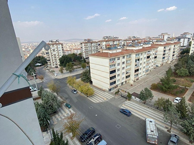 HÜRREM EMLAK tan KARATAŞ 1ci BÖLGEDE KİRALIK 3+1 DAİRE - Görsel 4