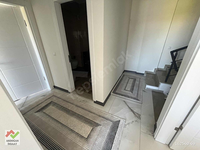 HAVUZLU MÜSTAKİL BAHÇELİ BARBEKÜLÜ 5+2 LÜKS VİLLA - Görsel 24