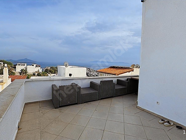 Bodrum Bağla Bankev sitesinde Tadilatlı Deniz Manzaralı 2+1 Üst - Görsel 15