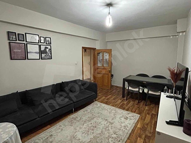 Caddeye Yakın, 90m2 Yüksek Bahçe Kat Satılık 2+1 Daire