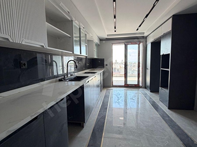 KESİNTİSİZ MANZARALI AKILLI LOFT DAİRELER - Görsel 2