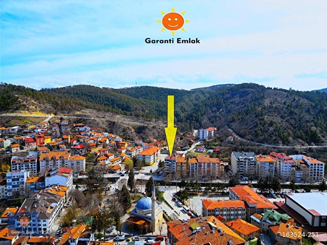 »GARANTİ EMLAKTAN ŞEHİR MERKEZİNDE, 300 m² EMSALSİZ BİR DÜKKAN« - Görsel 13