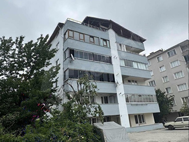 Merkezi Konumda Doğalgazlı Geniş Dubleks Daire - Görsel 3