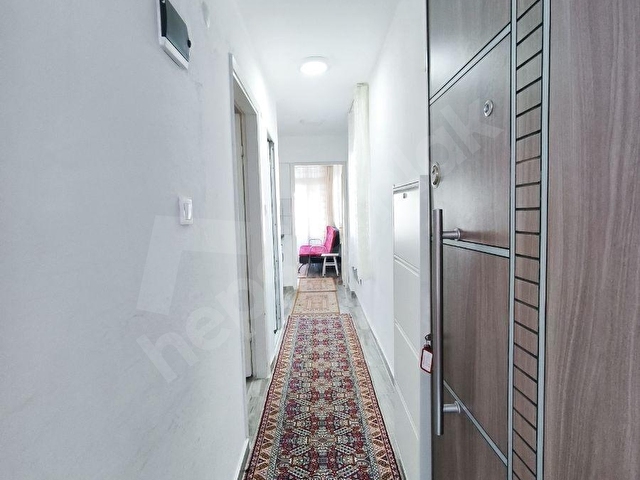 GÜMÜLDÜR SAHİLDE 1+1 50 M2 SATILIK ARA KAT DAİRE - Görsel 7