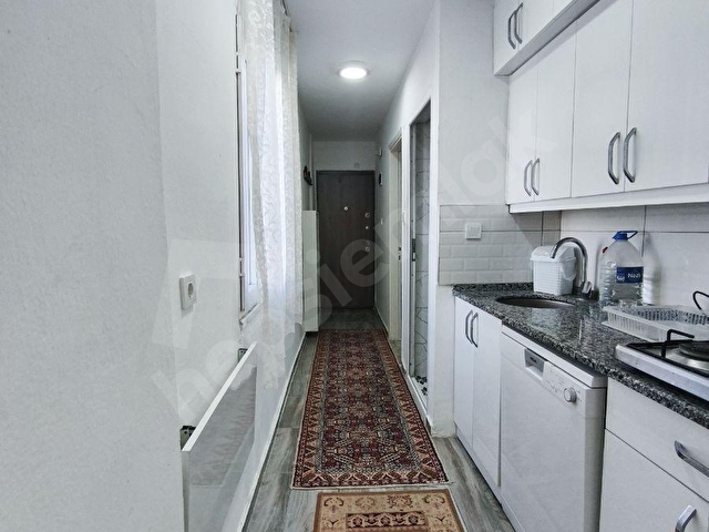 GÜMÜLDÜR SAHİLDE 1+1 50 M2 SATILIK ARA KAT DAİRE - Görsel 10