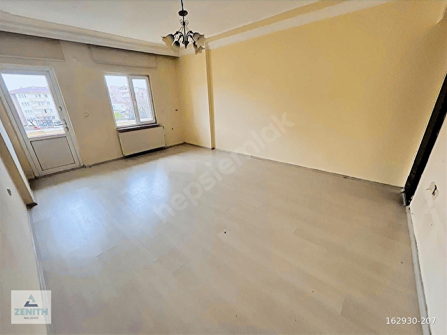 ZENİTH REAL ESTATEDEN, TAPU MÜDÜRLÜĞÜ YANI KİRALIK 3+1