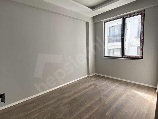 ÇELİK EMLAKTAN KÖRFEZ MAHALLESİ ULAŞIMA YAKIN LÜX 1+1 DAİRE - Görsel 21