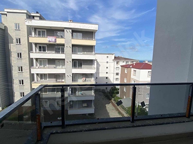 ÇELİK EMLAKTAN KÖRFEZ MAHALLESİ ULAŞIMA YAKIN LÜX 1+1 DAİRE - Görsel 13