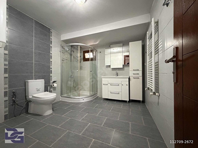Urla da 1250 m² İçerisinde 5+1 KİRALIK Müstakil HAVUZLU VİLLA - Görsel 5