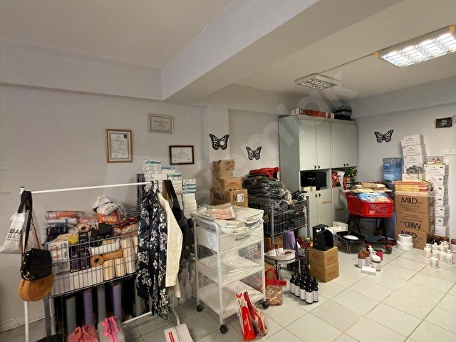 İŞ HANI İÇERİSİNDE MERKEZİ KONUMDA 1+0 50 M2 SATILIK OFİS - Görsel 13