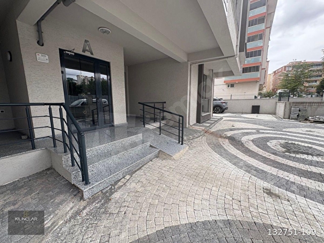 Bülent Ecevit Bulvarına 25 m Giriş Kat KİRALIK 2+1 Daire