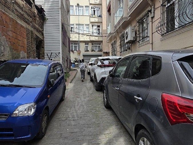 ROTA  GAYRİMENKULDEN BEYOĞLU KASIMPAŞA’DA YENİ BİNADA 3+1 SATILIK DAİRE - Görsel 6